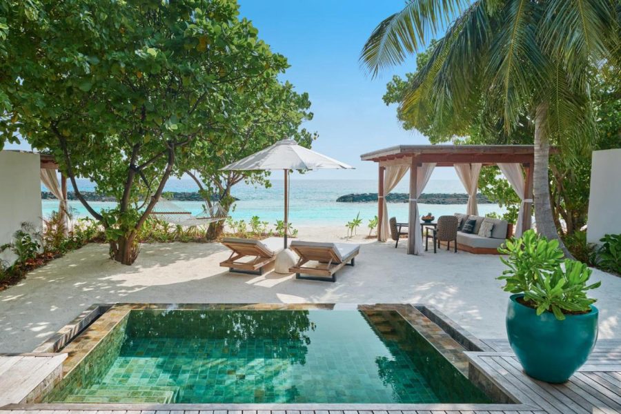 Private Sandbank Picnic