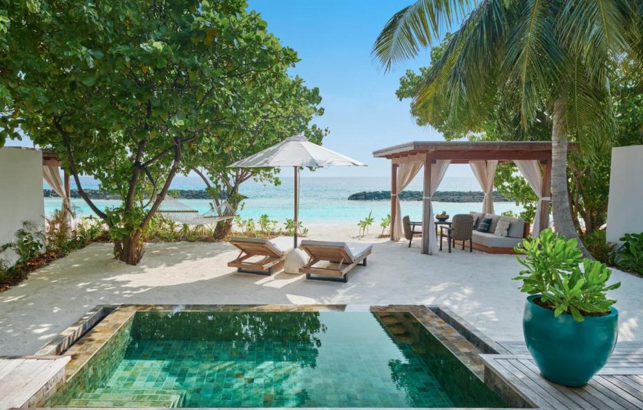 Sunset Beach Villa With Pool – Sirru Fen Fushi Private Lagoon Resort