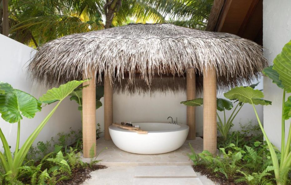 Sunset Beach Villa With Pool – Sirru Fen Fushi Private Lagoon Resort