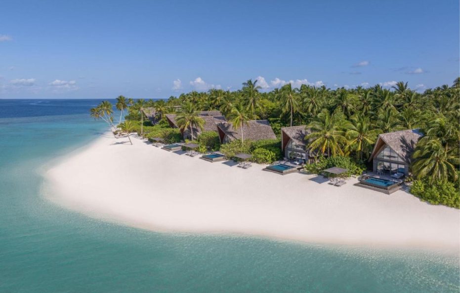 Beach Villa with Pool, 1 Bedroom Villa, 1 King, Sofa bed, Beachfront – The St. Regis Maldives Vommuli Resort